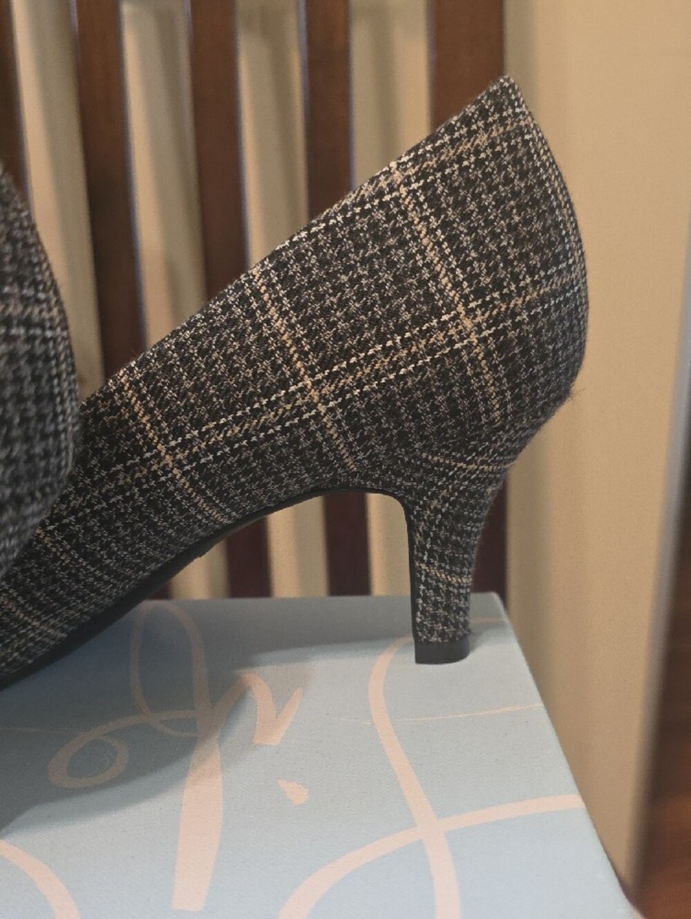 Life Stride Black and White Plaid Kitten Heel Pumps - Picture 4 of 7